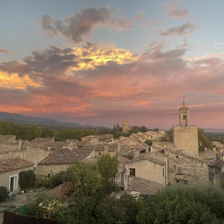 La Maison D'En Bas Des Seigneurs Cucuron Dış mekan fotoğraf